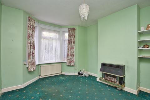 16 Chevalier Road, Dover, CT17 9PG