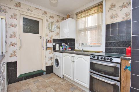 16 Chevalier Road, Dover, CT17 9PG