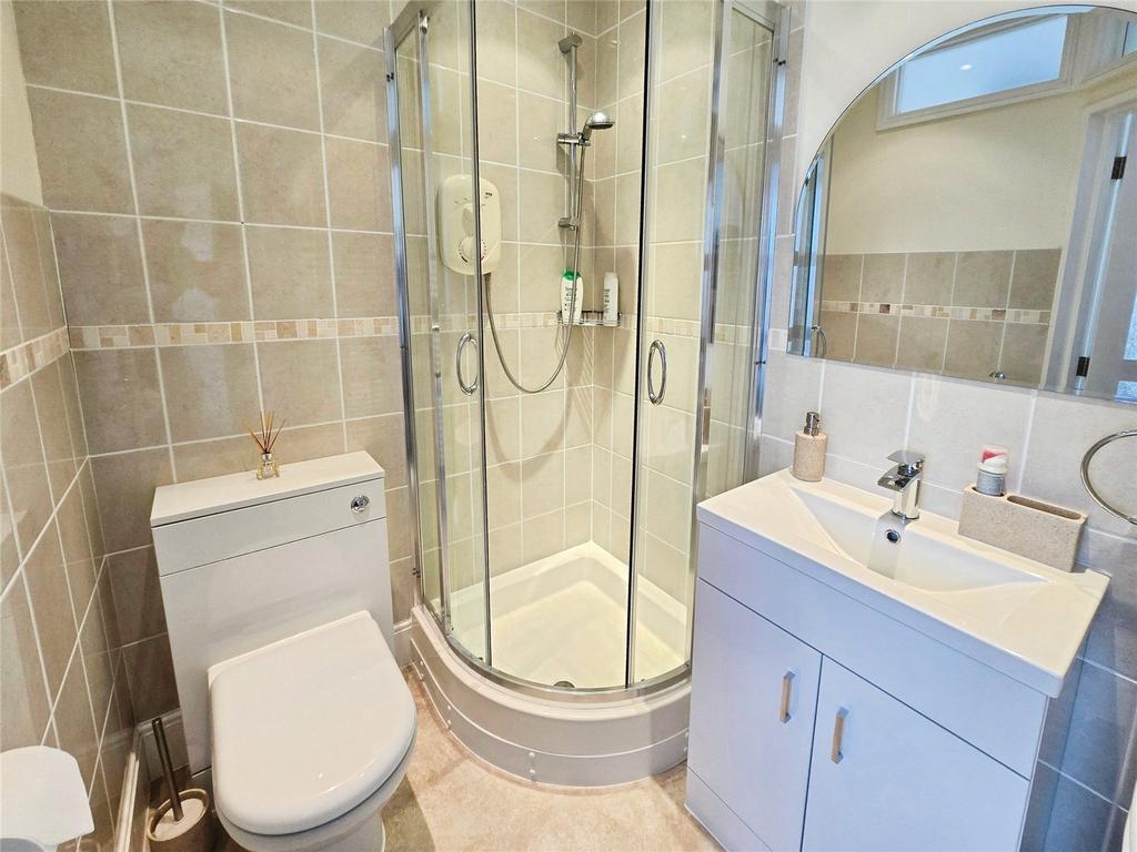Ensuite