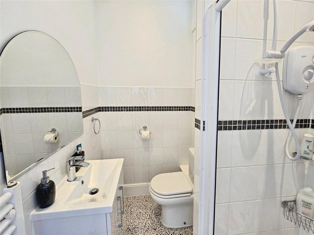 Ensuite