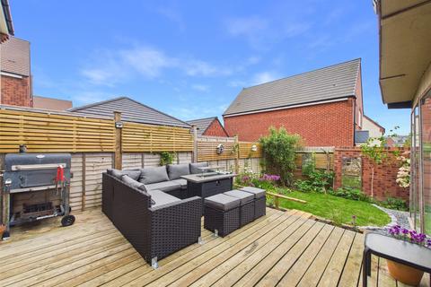 3 bedroom semi-detached house for sale, Somerdale Avenue, Brockworth, Gloucester, Gloucestershire, GL3