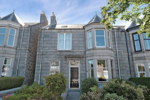 2 bedroom flat for sale, 75 Braemar Place, Holburn, Aberdeen, AB10