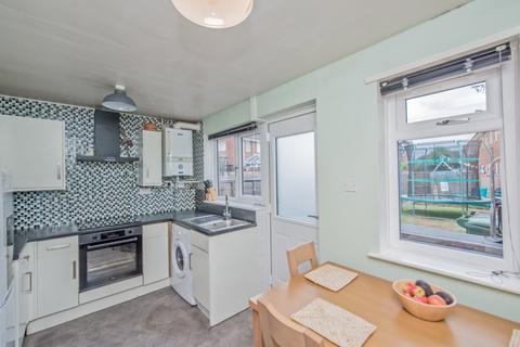 2 bedroom terraced house for sale, Oakway, Birkenshaw, Bradford, West Yorkshire, BD11