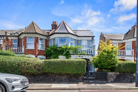 25 Aberdeen Road, London, NW10 1LU