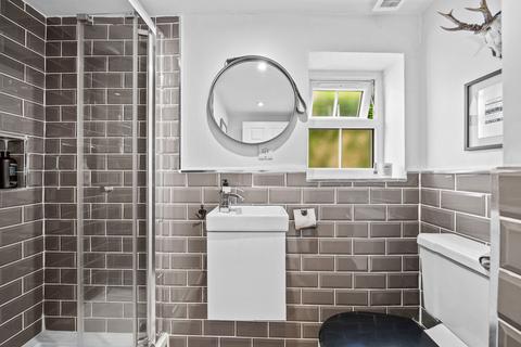25 Aberdeen Road, London, NW10 1LU