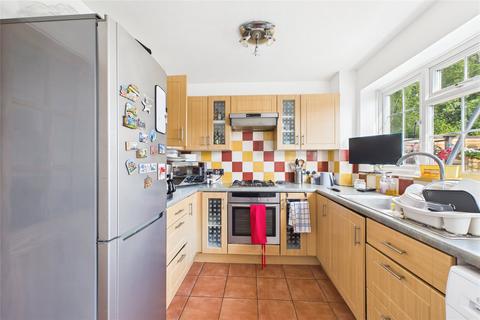 2 bedroom semi-detached house for sale, Acacia Avenue, Owlsmoor, Sandhurst, Berkshire, GU47