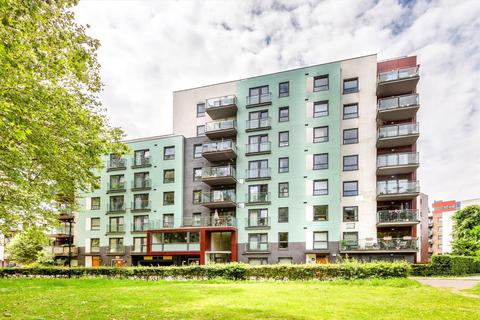 2 bedroom flat for sale, All Saints Road, London W3