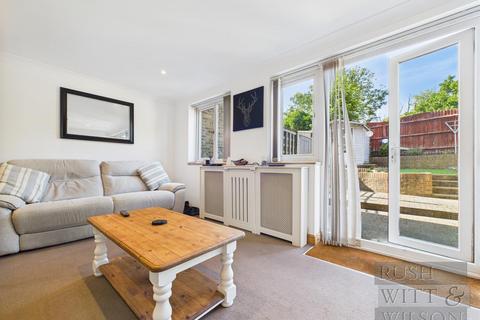 17 Chailey Close, Hastings, TN34 2RG