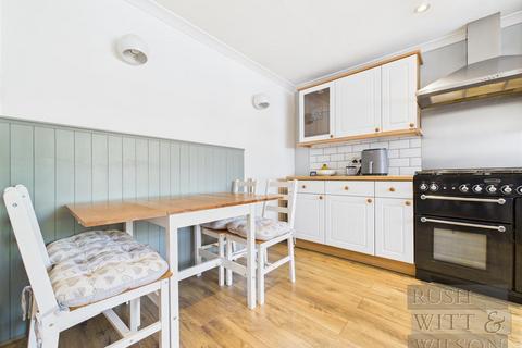 17 Chailey Close, Hastings, TN34 2RG