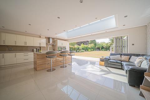 undefined, The White House, Balsall Street East, Balsall Common