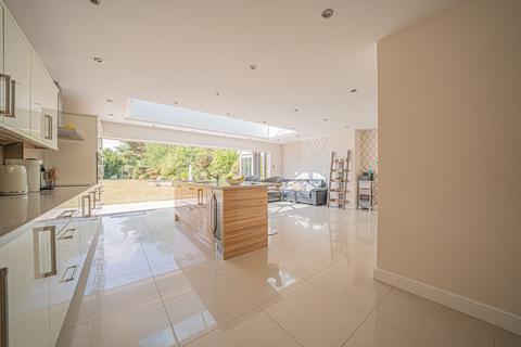 undefined, The White House, Balsall Street East, Balsall Common