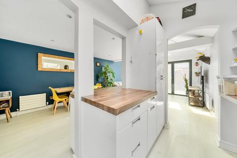 3 bedroom terraced house for sale, High Street, Thames Ditton, KT7