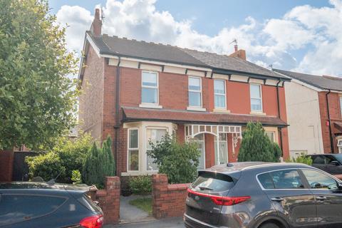 2 bedroom apartment for sale, Woodlands Road, Ansdell, FY8