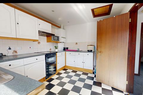 2 bedroom detached bungalow for sale, Moor Avenue, Witney, OX28