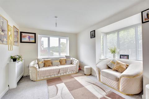 4 bedroom detached house for sale, Inger Drive, Gedling, Nottingham