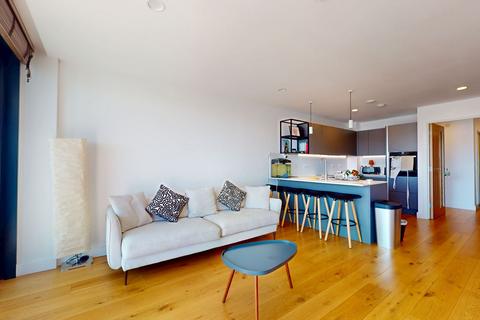 3 bedroom apartment for sale, Harbour Arch Quay, Sutton Harbour, Plymouth.