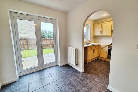 3 bedroom townhouse for sale, New Street, Lees, Oldham, OL4