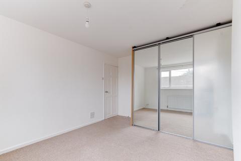 30 Overbury Close, Birmingham, B31 2HD