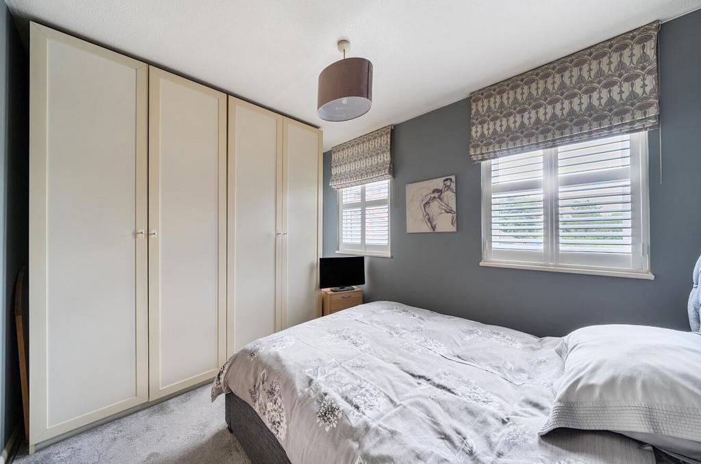 Bedroom 1a