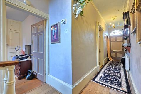 4 bedroom townhouse for sale, Market Street, Long Sutton, Spalding