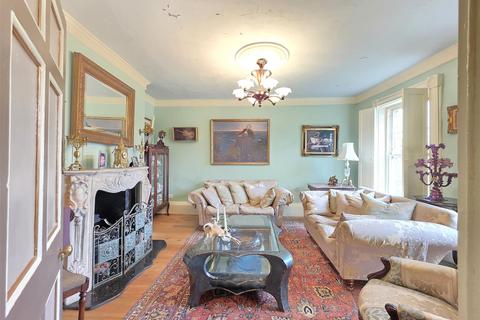 4 bedroom townhouse for sale, Market Street, Long Sutton, Spalding