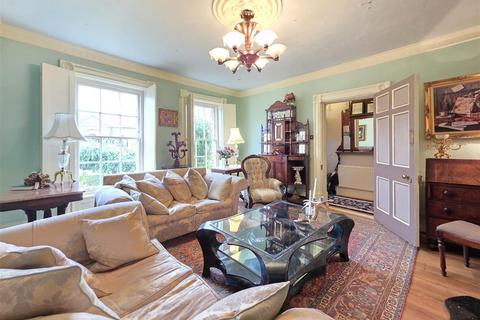 4 bedroom townhouse for sale, Market Street, Long Sutton, Spalding