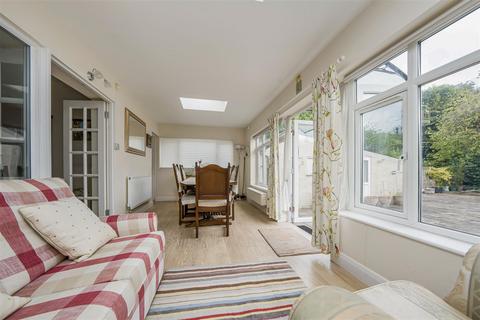 7 Broad Acre, Bricket Wood, St Albans, AL2 3RX