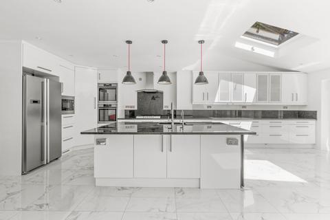 undefined, Wheeler Avenue, High Wycombe HP10