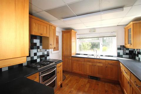 3 bedroom detached bungalow for sale, Imperial Avenue, Minster On Sea, Sheerness