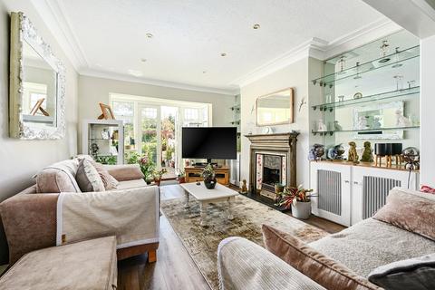 undefined, Kingston Road, Surrey TW18