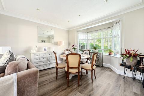 undefined, Kingston Road, Surrey TW18
