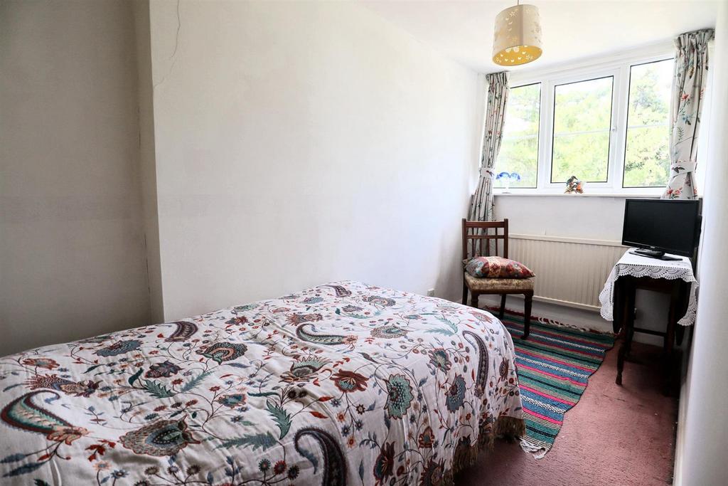 Bedroom 2.jpg