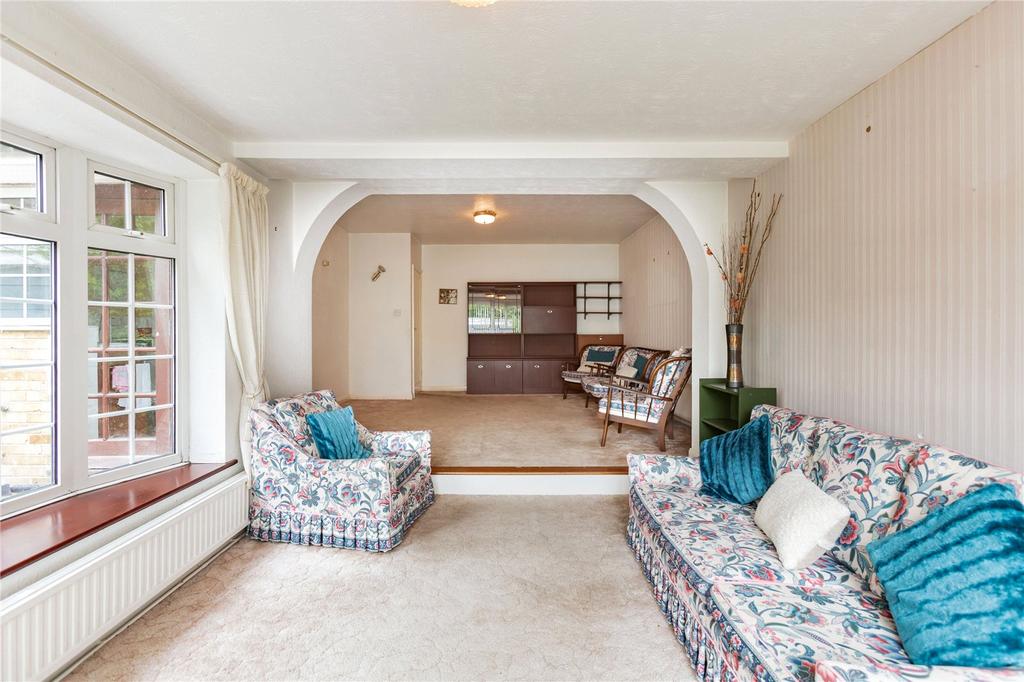 Living/Dining Room