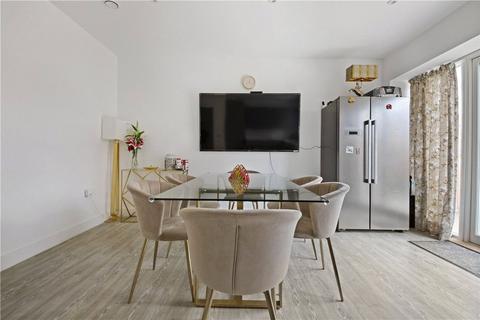 3 bedroom detached house to rent, Gregory Park Mews, Cambridge, CB5