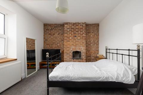 3 bedroom end of terrace house for sale, Sherbourne Street, St George
