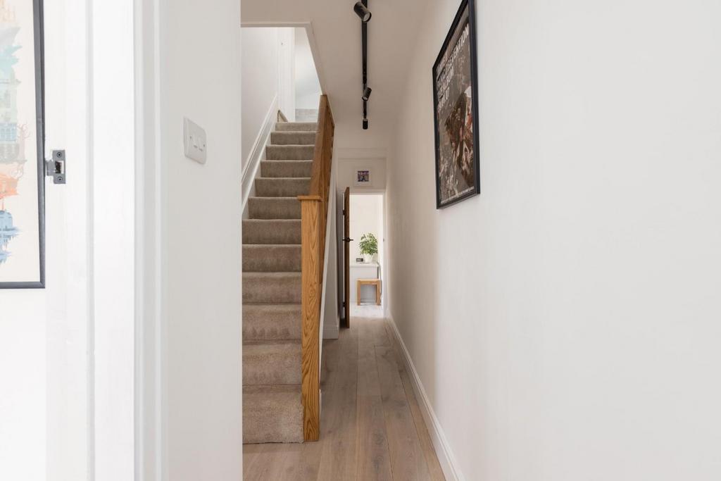 1 Sherbourne St, BS5-22.jpg