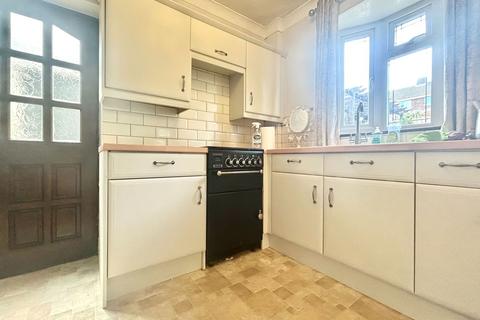3 bedroom semi-detached house for sale, Sycamore Green, Dudley DY1