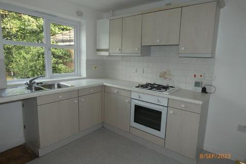 3 bedroom end of terrace house to rent, Petworth Drive, Market Harborough LE16