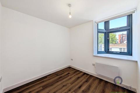 1 bedroom flat to rent, High Street, Staffordshire ST6