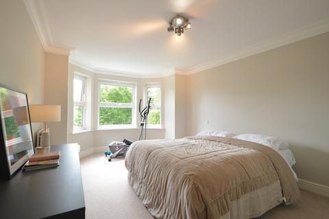 2 bedroom apartment to rent, Newholme Court, 89a Oatlands Drive, WEYBRIDGE, KT13