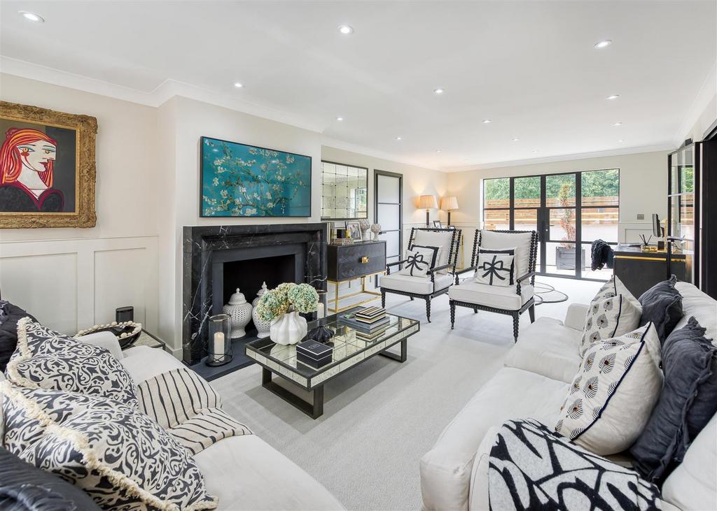 34 Post Office Road-lounge3.jpg