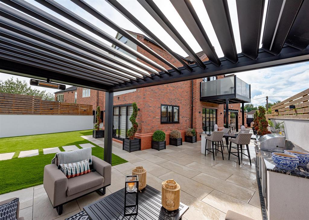 34 Post Office Road-external8.jpg