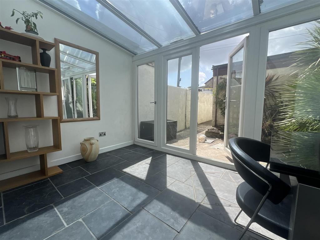 Dining Room/Sun Room