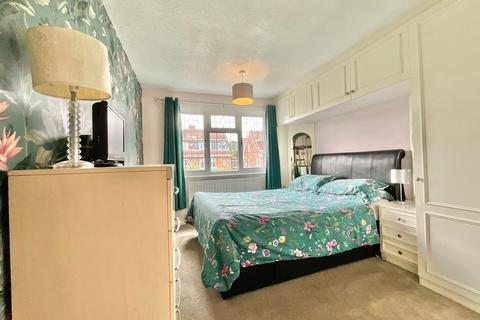 21 Coniston Drive, Cheadle, Stoke-on-trent, ST10 1TB