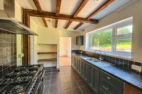 3 bedroom detached house for sale, Langham Road, Robertsbridge, TN32