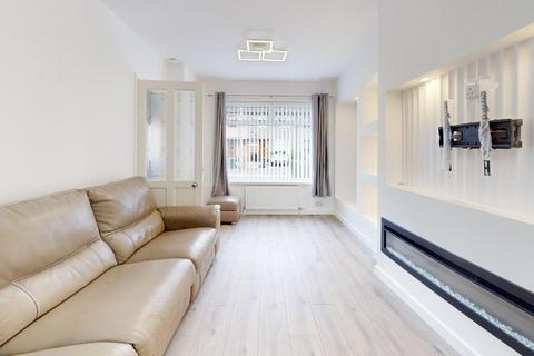 2 bedroom terraced house to rent, Brodinch Place, Sheddocksley, Aberdeen, AB16