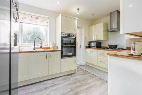 4 bedroom semi-detached house for sale, Rushall Place, Longbenton, NE12