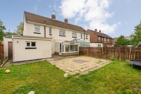 4 bedroom semi-detached house for sale, Rushall Place, Longbenton, NE12
