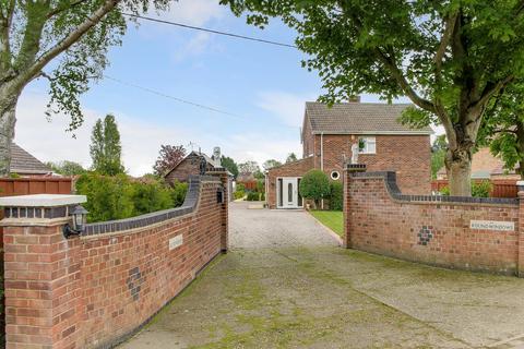 5 bedroom detached house for sale, Salts Road, Walton Highway, PE14