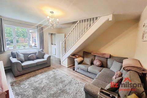 2 bedroom semi-detached house for sale, Teasel Drive, Swadlincote DE11